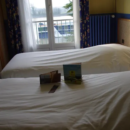 Logis & Restaurant - Le Normandie 2*