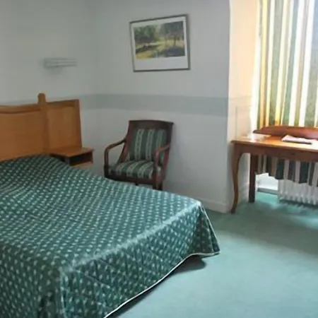 Logis & Restaurant - Le Normandie Hotel Caudebec-en-Caux