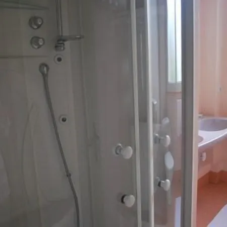 Hotel Le Normandie Otel 2*