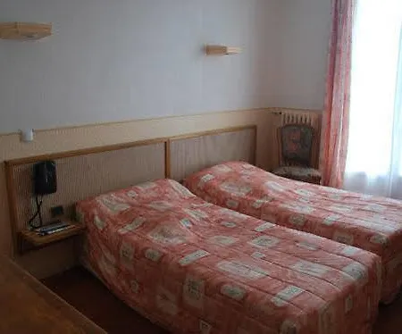 Logis & Restaurant - Le Normandie Hotel